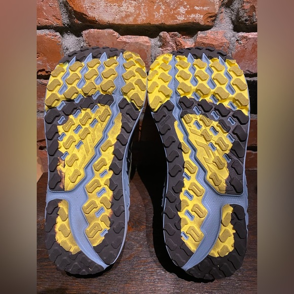 Altra Outroad 👟 Trail to Road 🏃‍♀️ - Picture 9 of 13